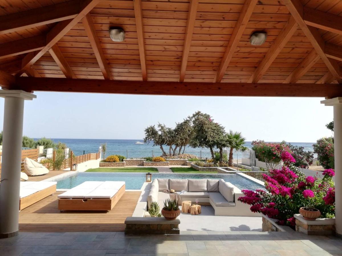 Villa Del Nonno Лардос Экстерьер фото