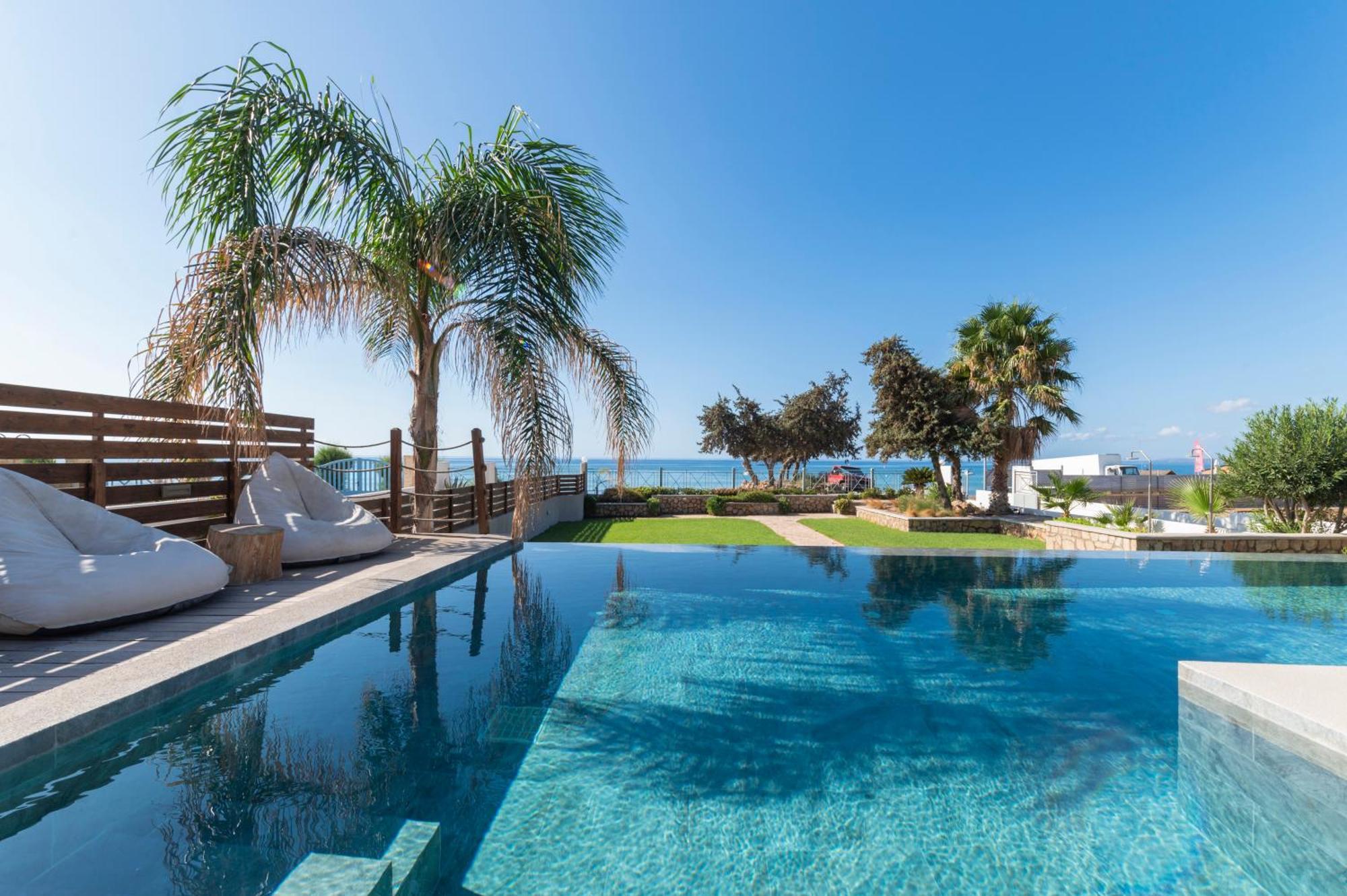 Villa Del Nonno Лардос Экстерьер фото
